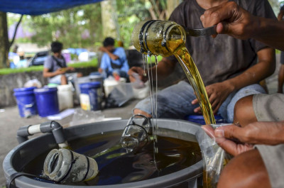 Minyak Goreng Curah, Bahaya atau Tidak?